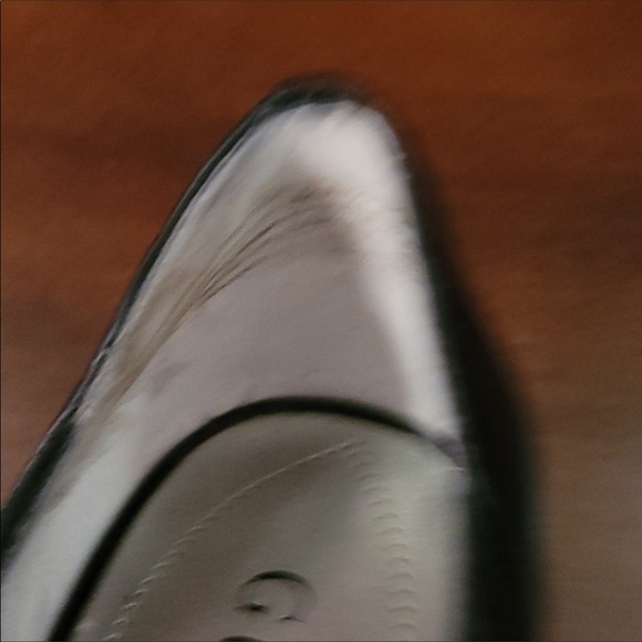 NEW Guess Black Leather Peep Toe Pumps Shoes Heels 7 - Picture 4 of 5